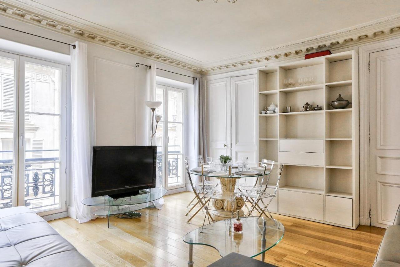 Appartement Quartier Champs-Elysees 3 Paris Exterior foto