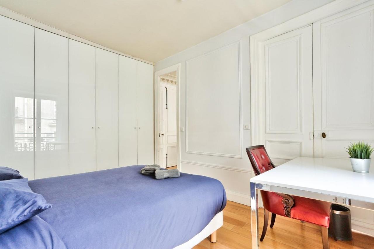 Appartement Quartier Champs-Elysees 3 Paris Exterior foto